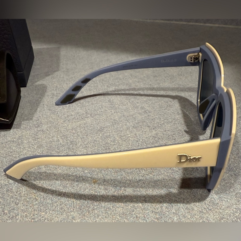 Dior Elegant Cream & Blue Sunglasses - Picture 6 of 8